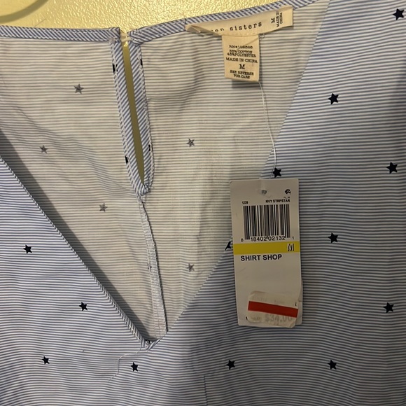 Linen seersucker star top Size Medium Seven sisters brand. Macys NWT. Never worn - Picture 2 of 4